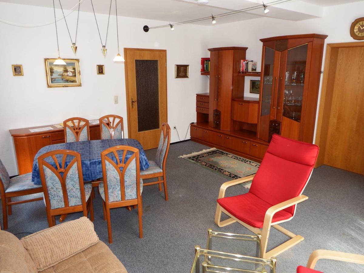 Nette Ferienwohnung Mit Eigenem Eingang Und Sonnenterrasse 아이슈타인 외부 사진