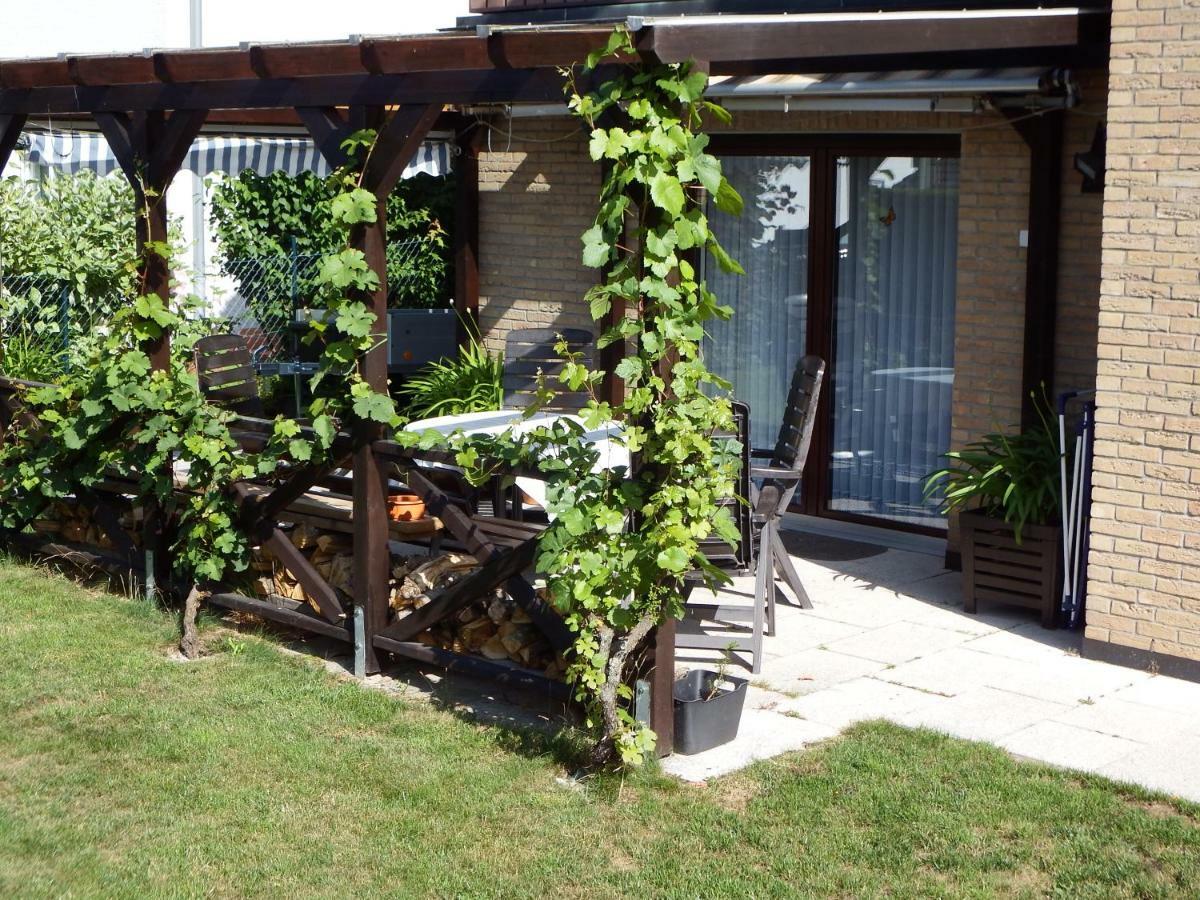 Nette Ferienwohnung Mit Eigenem Eingang Und Sonnenterrasse 아이슈타인 외부 사진